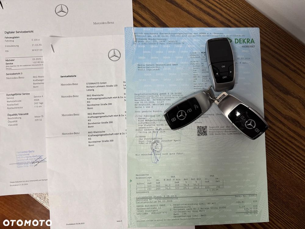 Mercedes-Benz Klasa E 220 d 4-Matic AMG/Avantgarde - 40