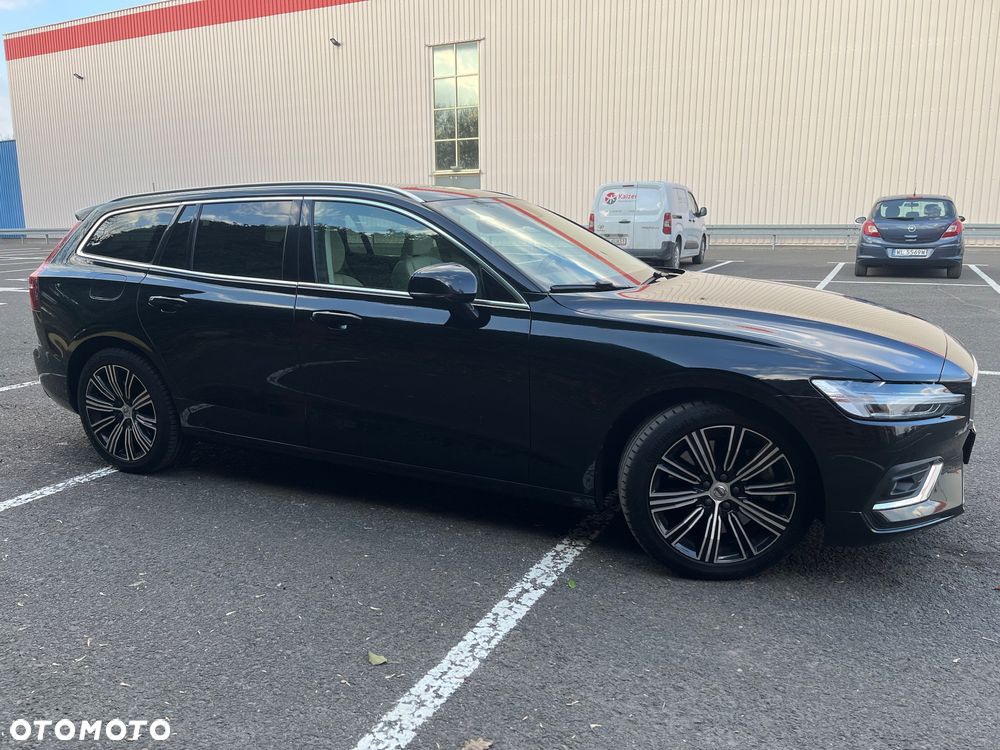 Volvo V60 B5 B AWD Geartronic Inscription - 3