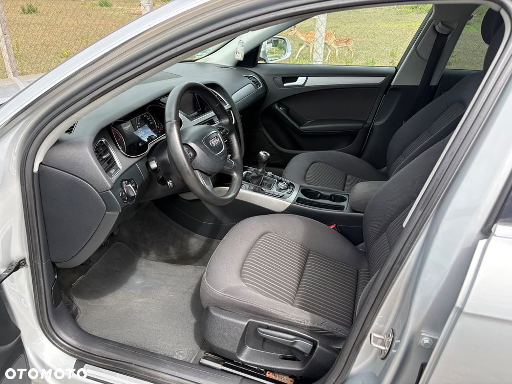 Audi A4 Avant 2.0 TDI - 8