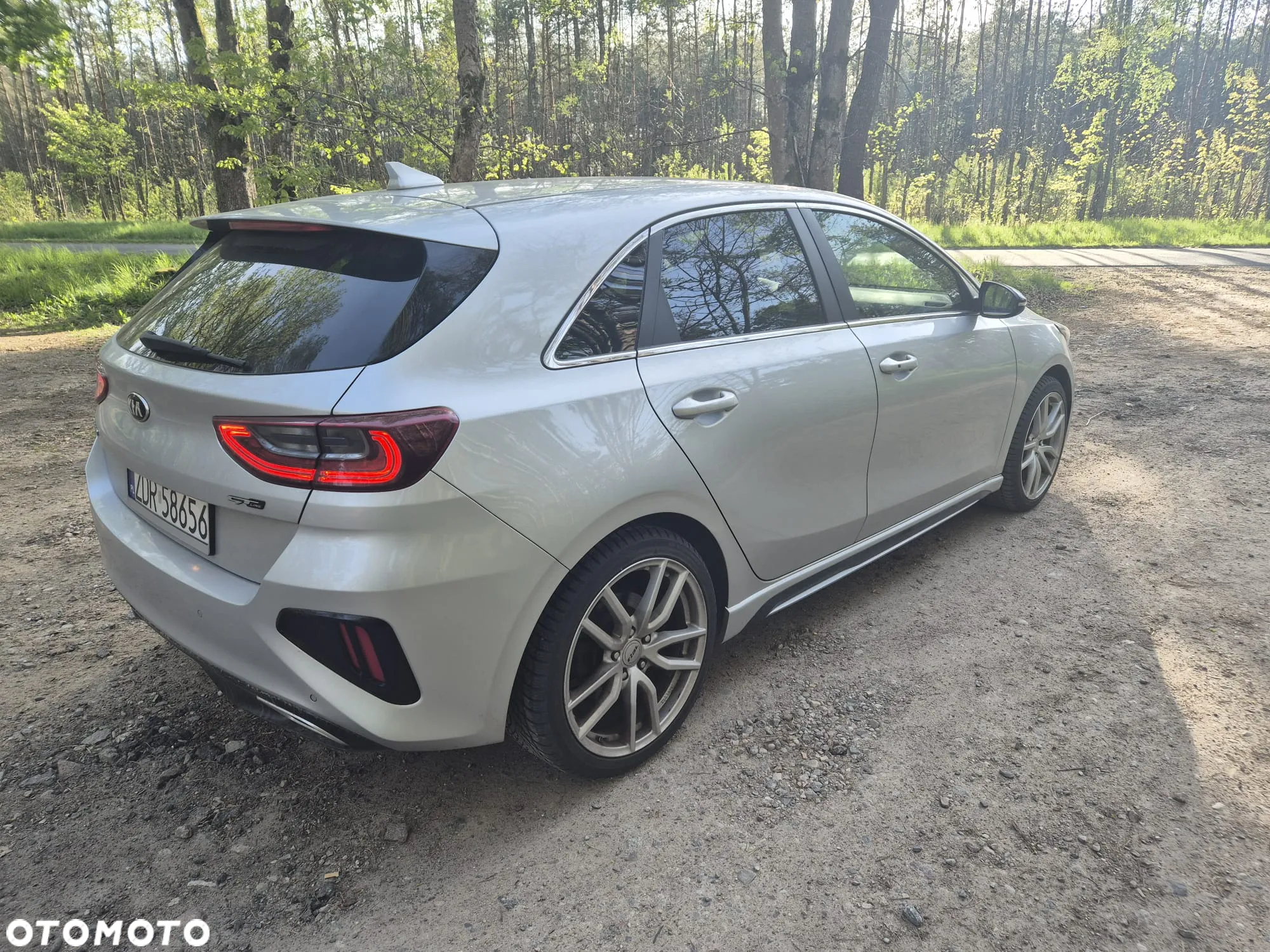 Kia Ceed 1.4 T-GDI DCT OPF GT Line - 6