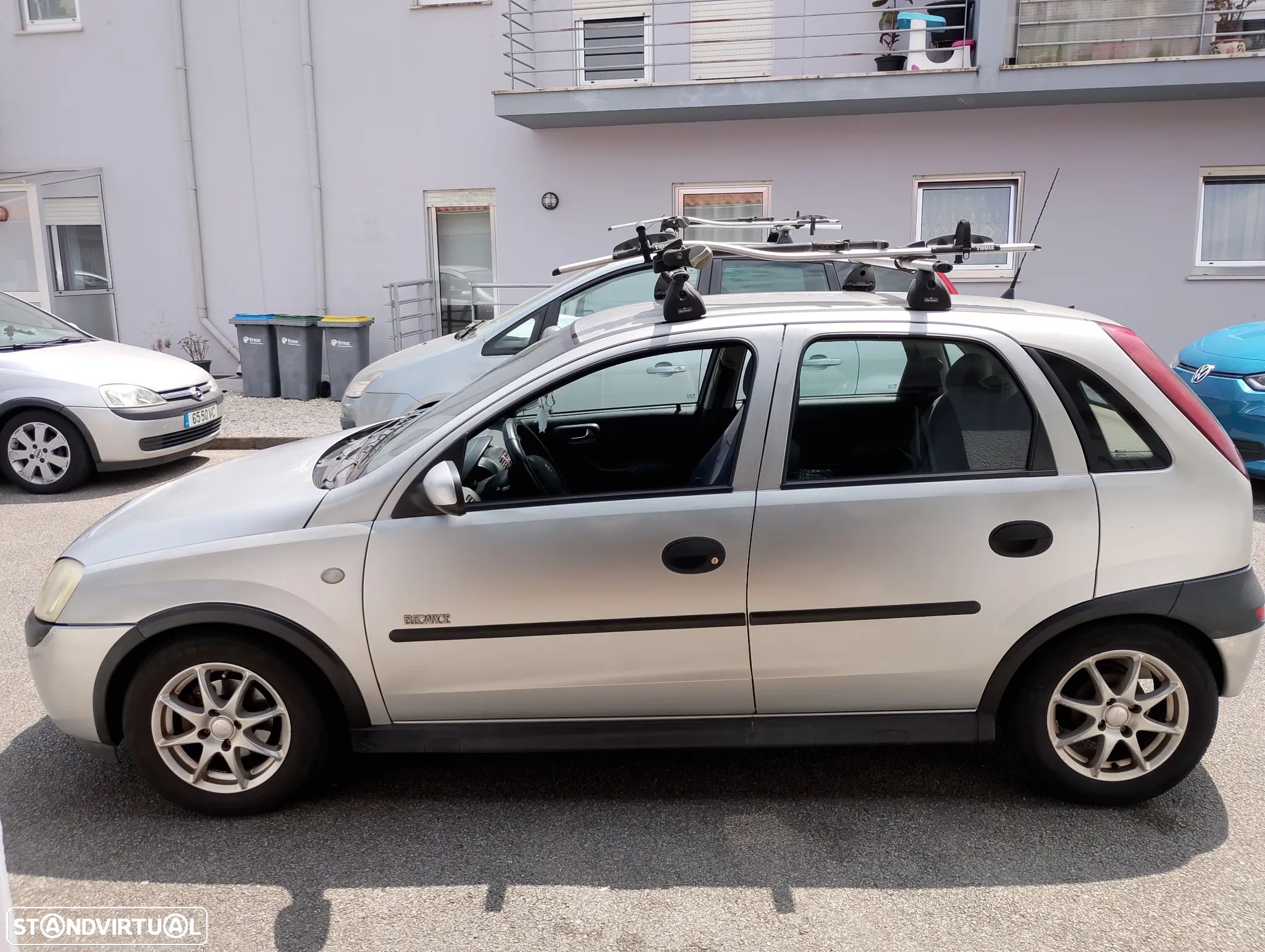 Opel Corsa 1.2 16V Cosmo Easytronic - 1