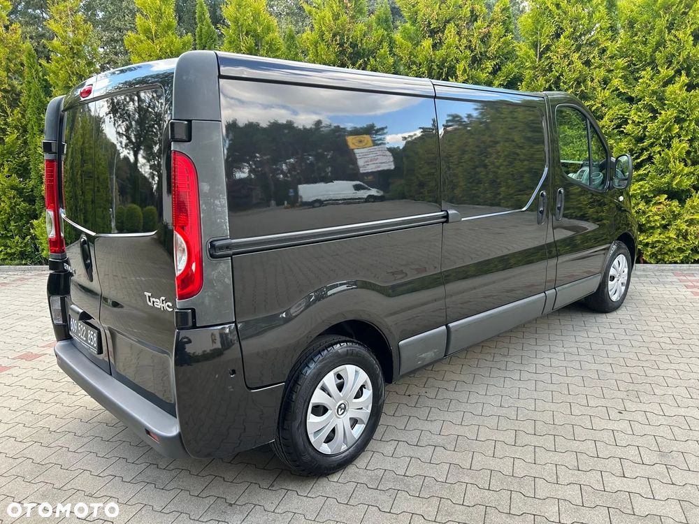 Opel Vivaro 2.0 CDTI L2H1 Life Cosmo - 10