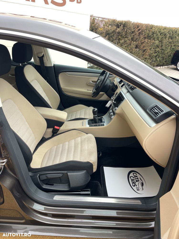 Volkswagen Passat CC 2.0 TDI BlueMotion Technology - 24