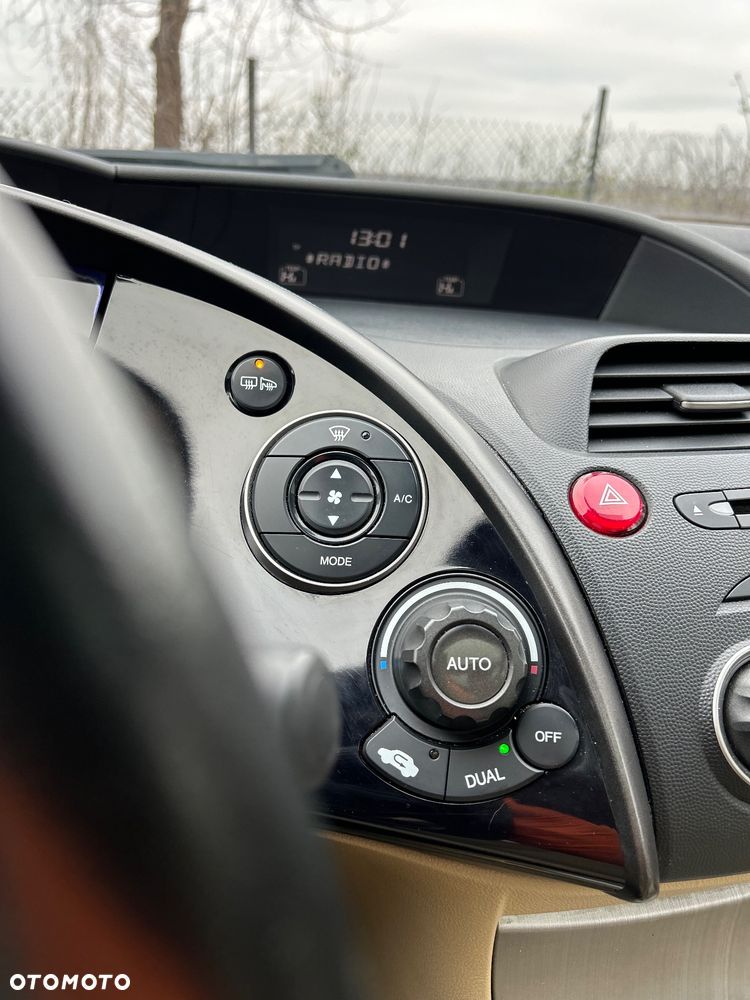 Honda Civic 1.8i-VTEC Executive - 30