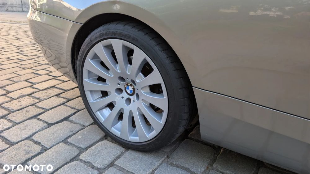 BMW Seria 3 320i - 20