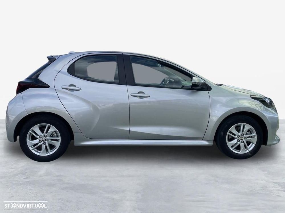 Toyota Yaris - 17