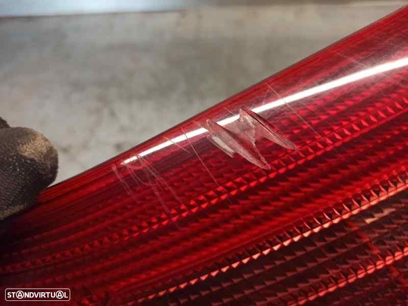 FAROLIM TRASEIRO DIREITO SUZUKI SWIFT III 2006 -3565062J00 - 4