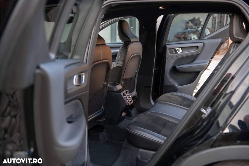 Volvo XC 40 - 9