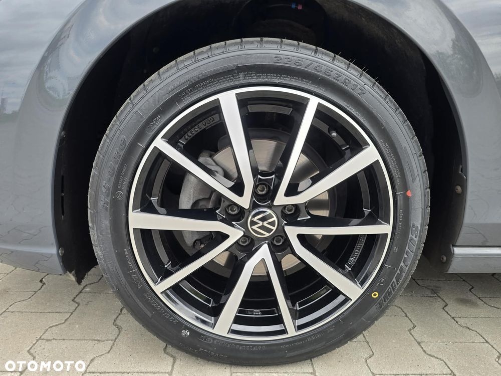 Volkswagen Golf 1.0 TSI BMT Trendline - 34