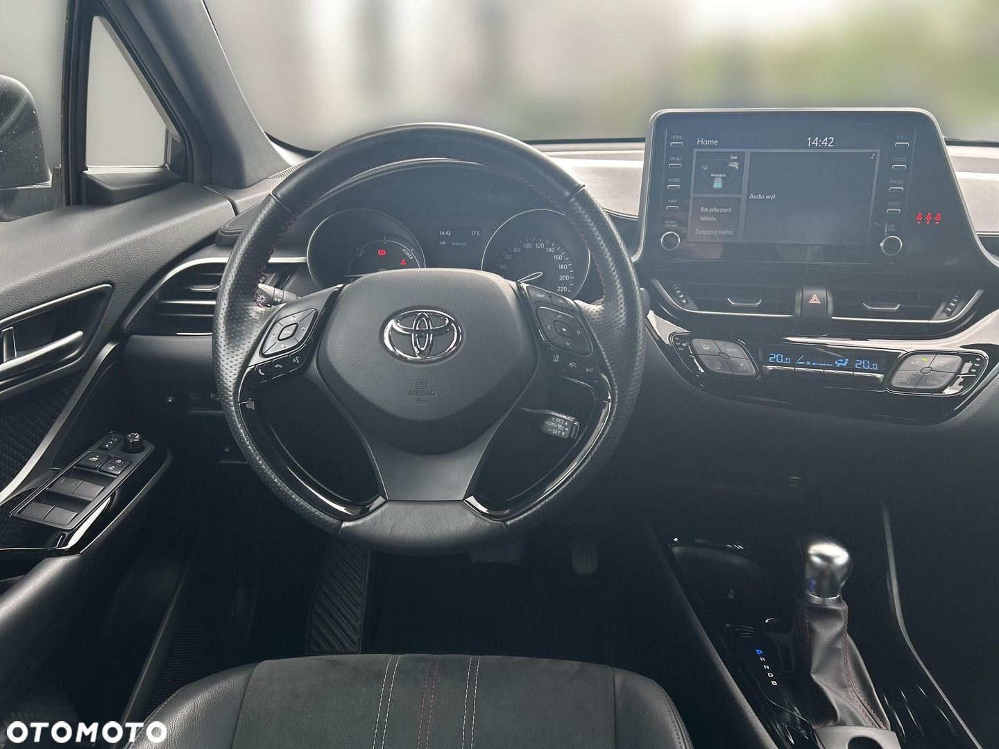 Toyota C-HR - 12