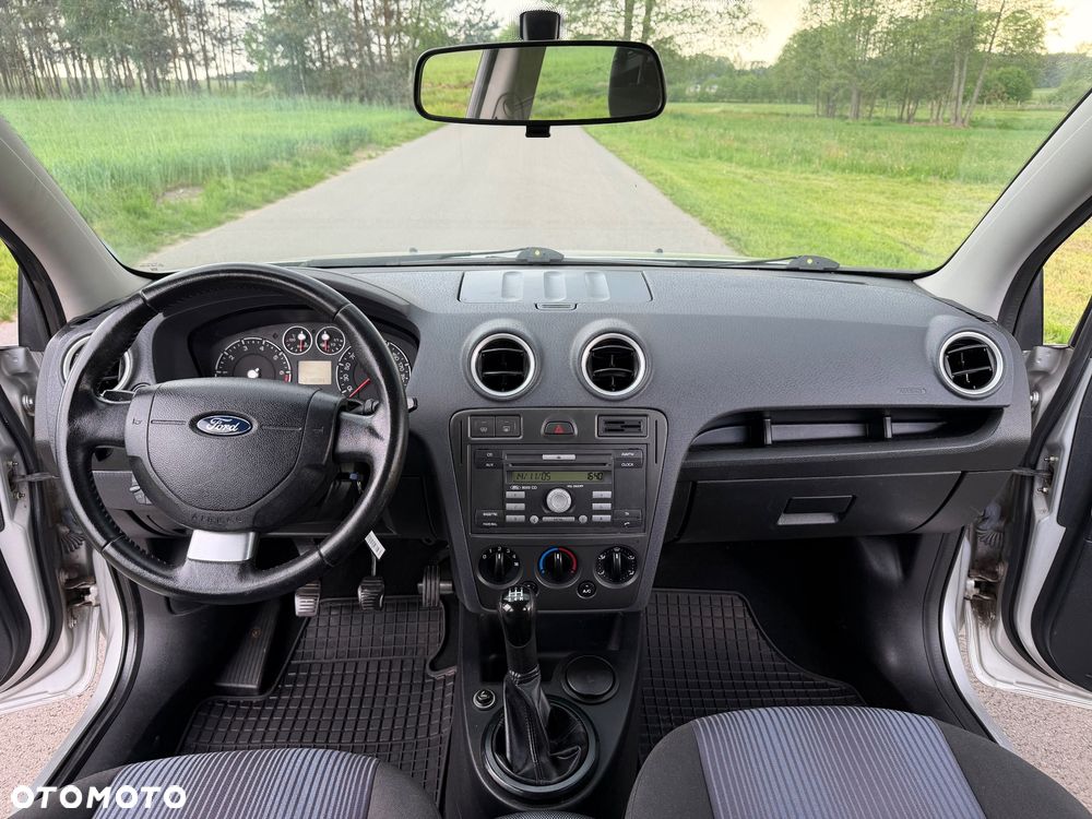 Ford Fusion 1.4 Elegance - 25
