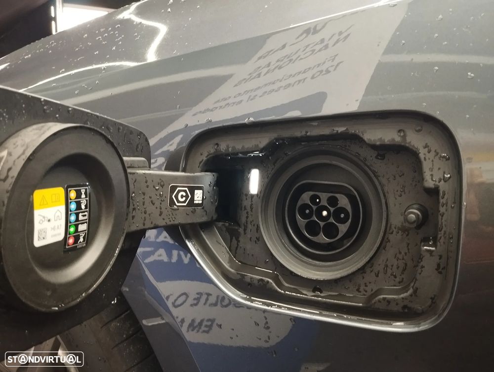 BMW 320 e Auto - 11