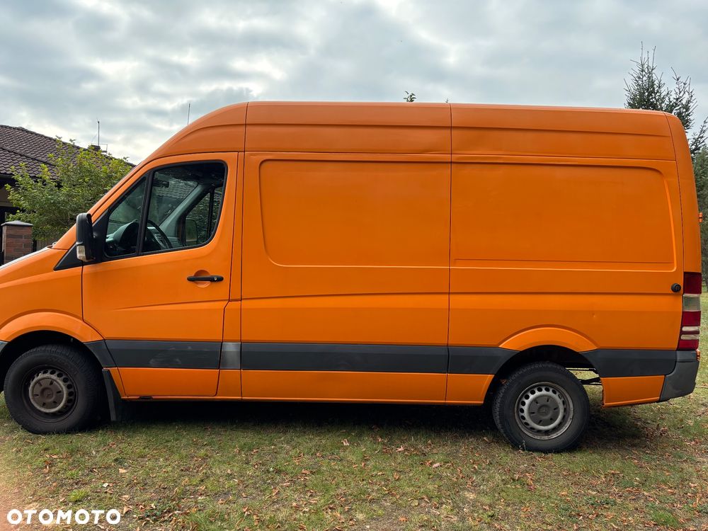 Mercedes-Benz Sprinter - 15