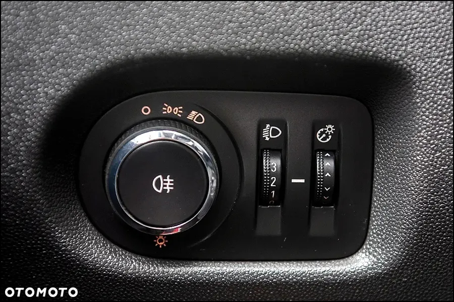 Opel Corsa - 30