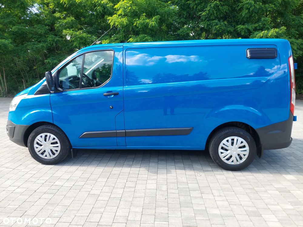 Ford Transit Custom - 8