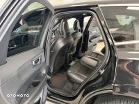Volvo XC 60 T8 AWD Plug-In Hybrid R-Design - 28