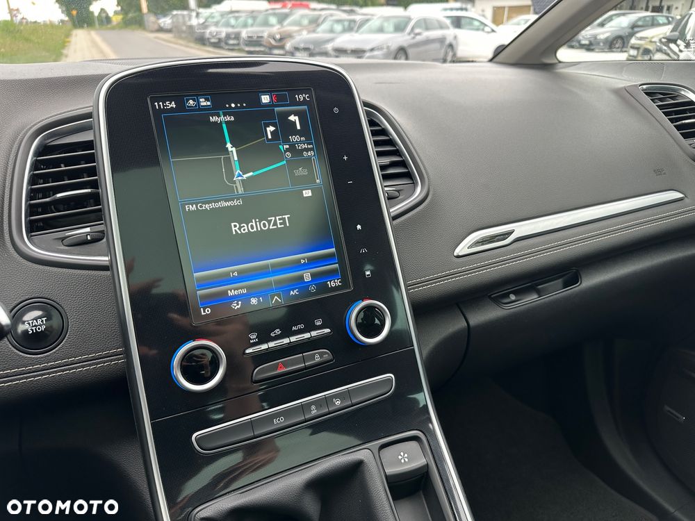 Renault Scenic ENERGY TCe 130 BOSE EDITION - 17