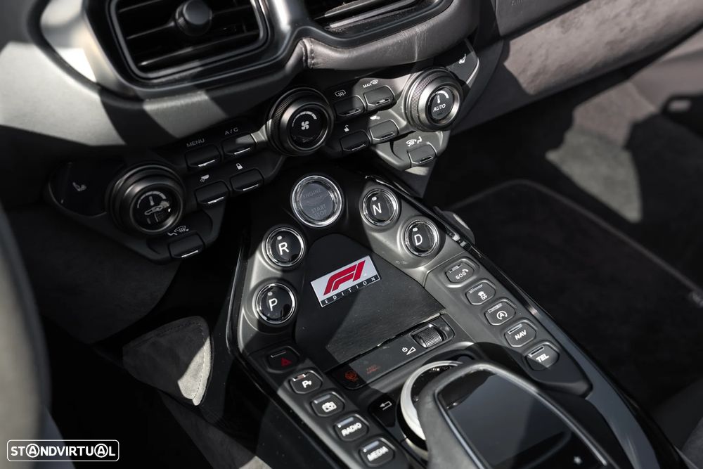 Aston Martin Vantage Roadster V8 F1 Edition - 27