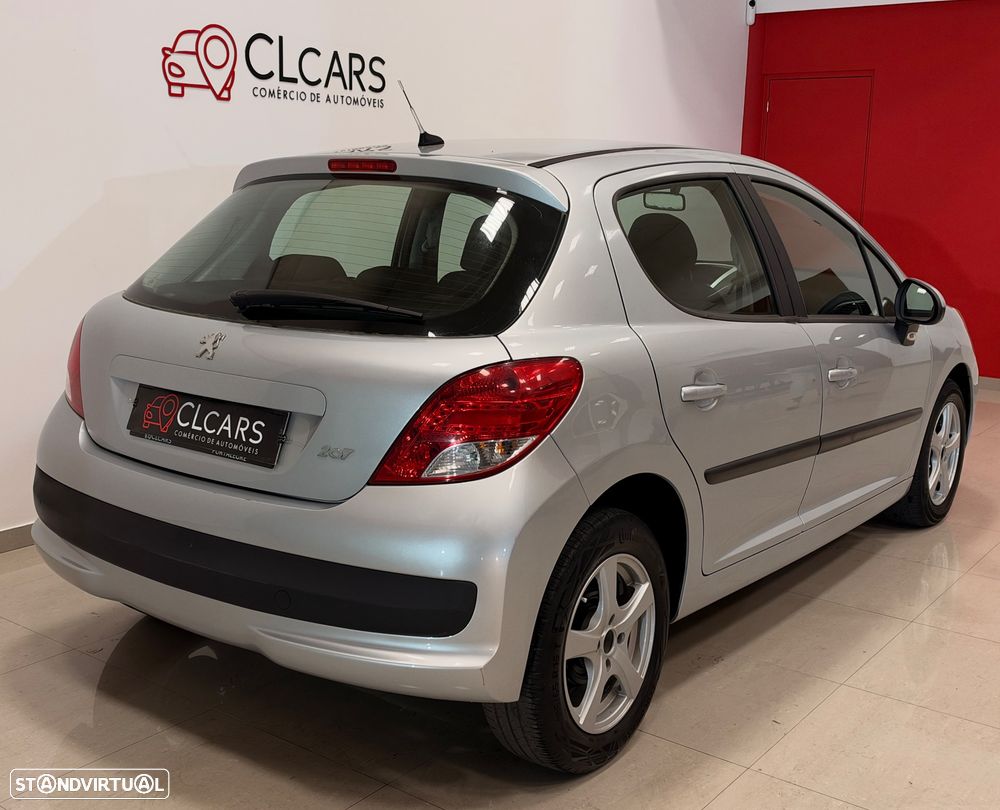 Peugeot 207 1.4 16V Sport - 3
