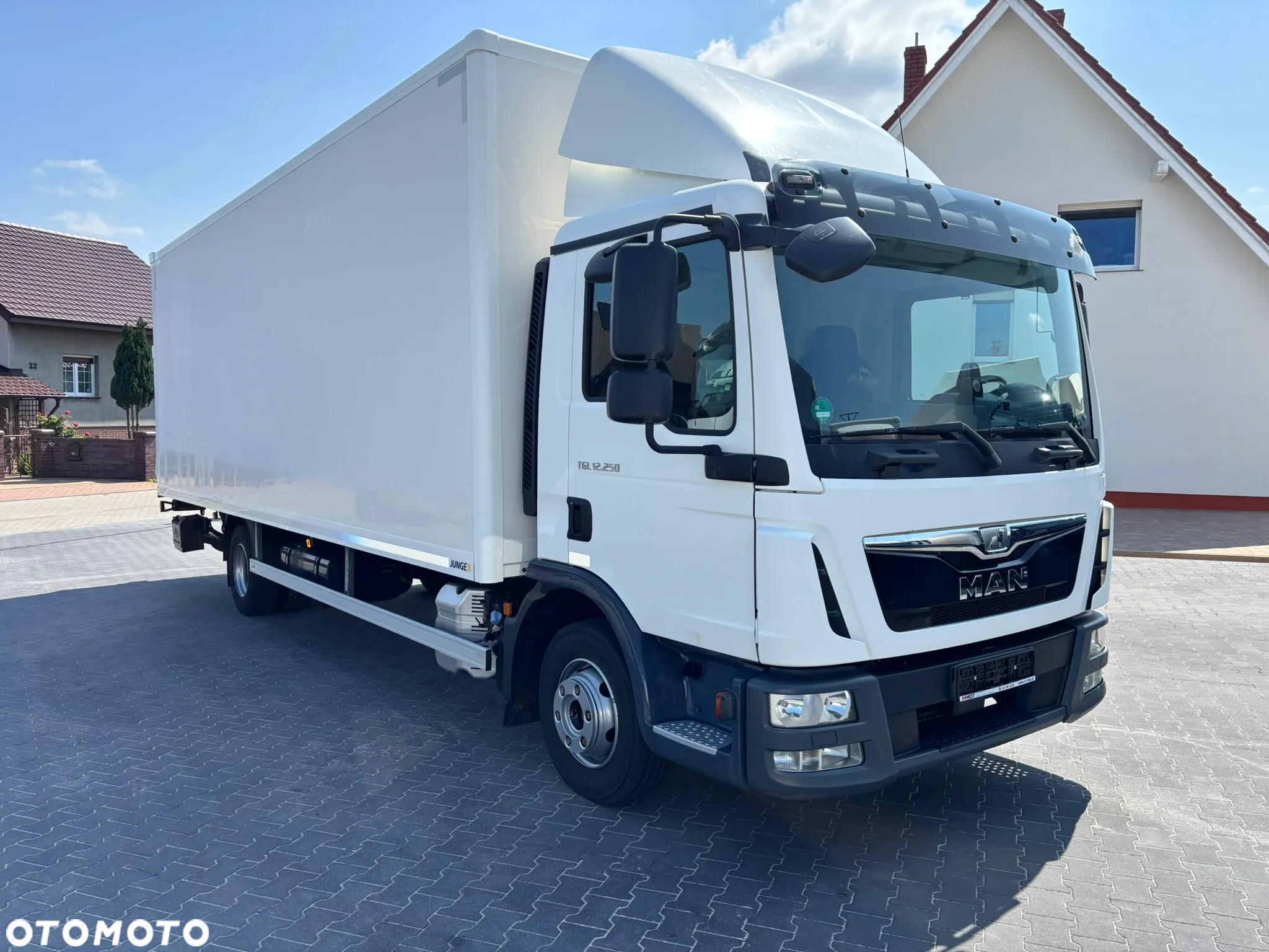 MAN TGL 12.250 Kontener Dł 7,20 m - 2