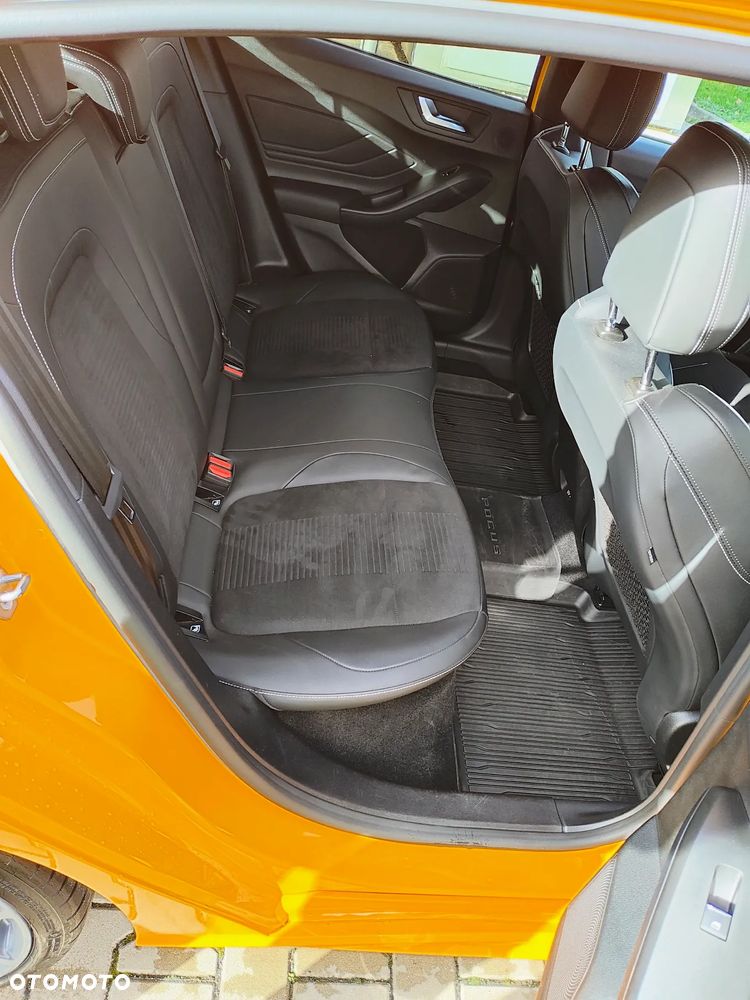 Ford Focus 2.3 EcoBoost ST-3 - 13