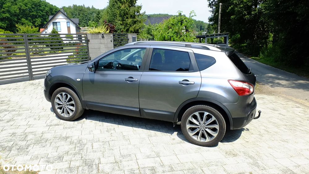 Nissan Qashqai - 12