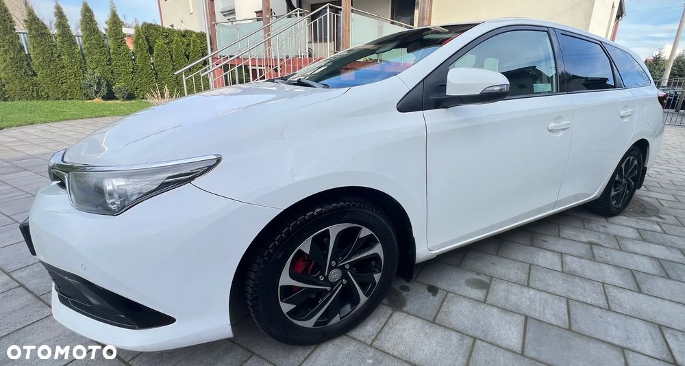 Toyota Auris 1.6 Active - 4