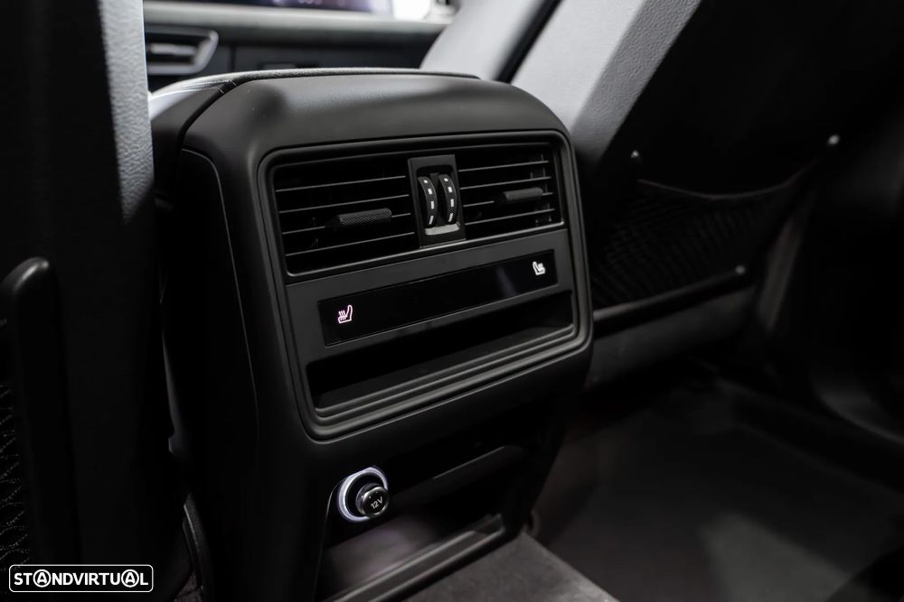 Porsche Cayenne Coupé Turbo E-Hybrid Pacote GT - 40