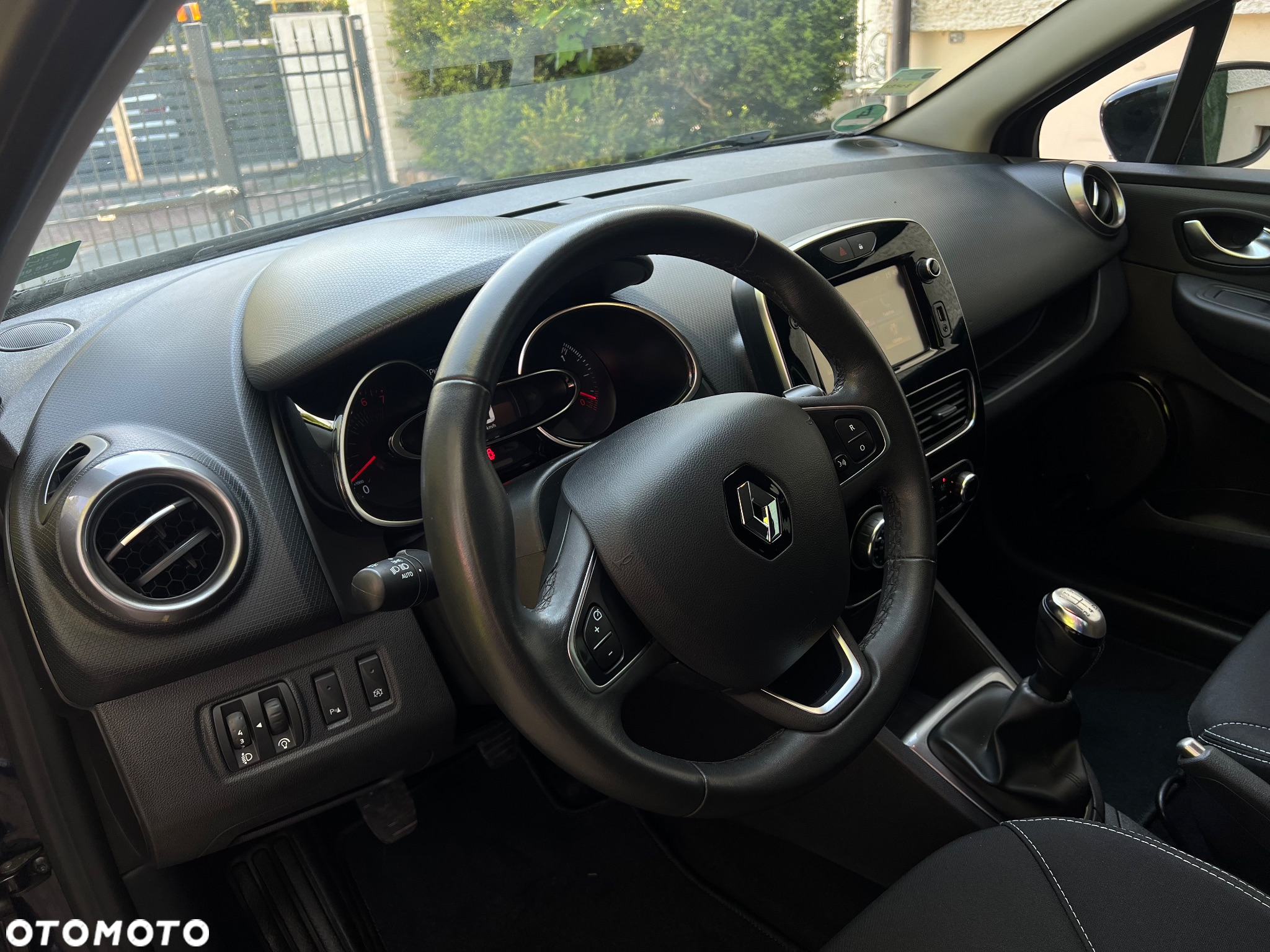 Renault Clio 0.9 Energy TCe Limited - 22