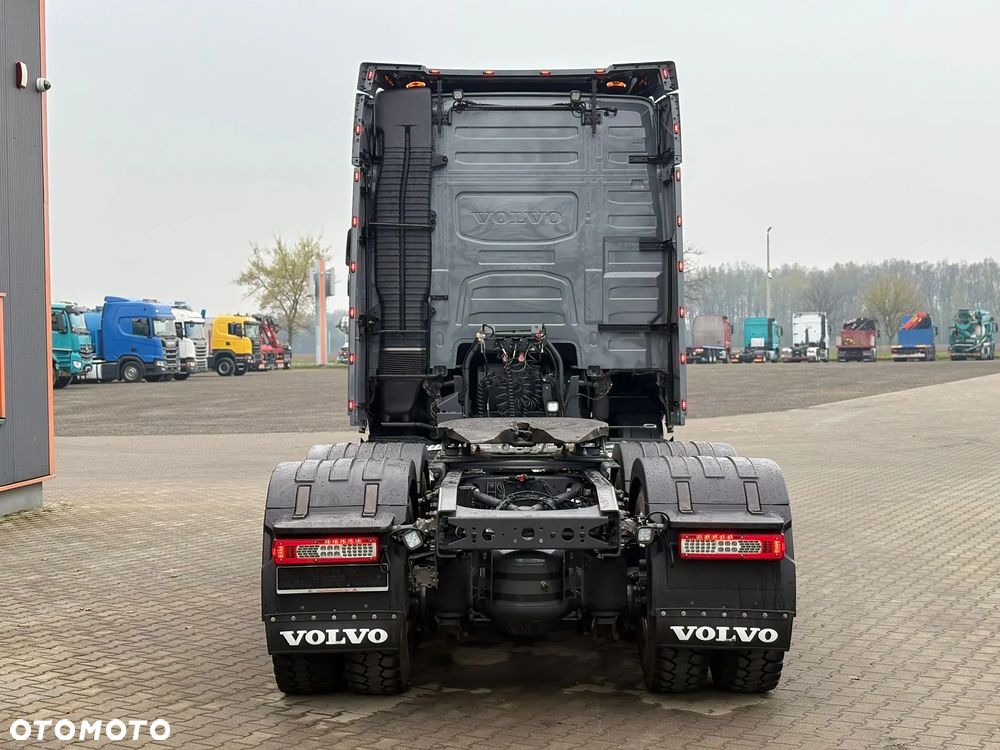 Volvo FH750 6x4 Euro 6, dwuobwodowa hydraulika - 7