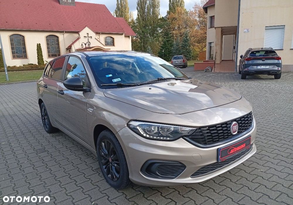 Fiat Tipo - 1