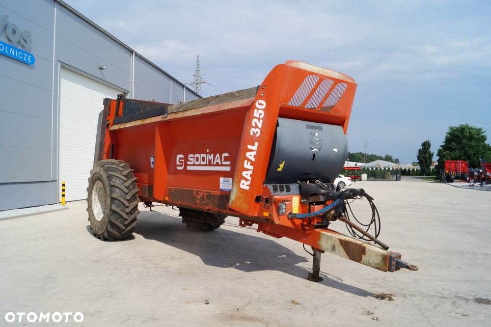 Sodimac Rozrzutnik Obornika RAFAL 3250 - 6