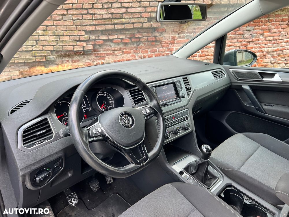 Volkswagen Golf 1.6 TDI (BlueMotion Technology) Trendline - 5