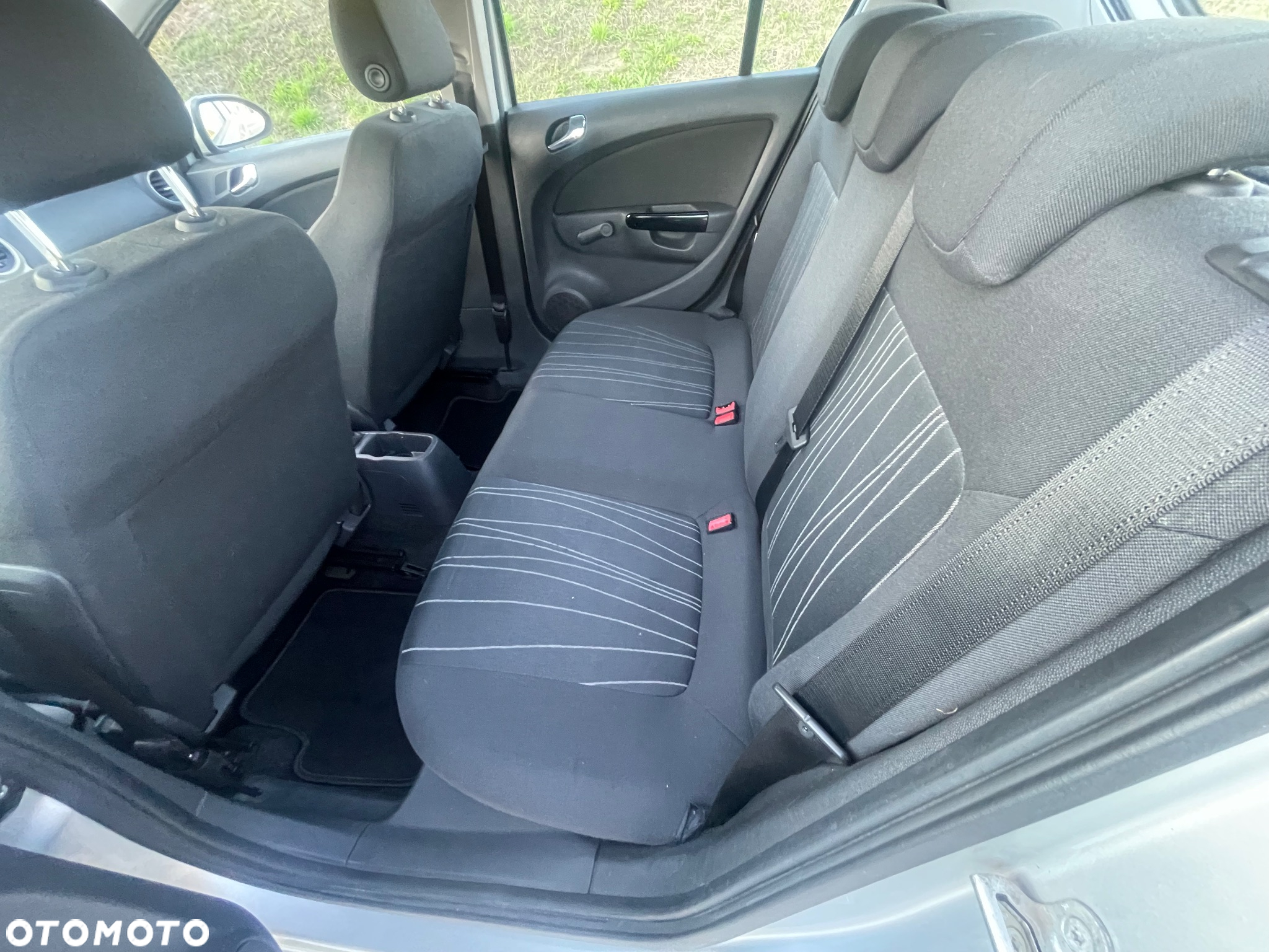 Opel Corsa - 8