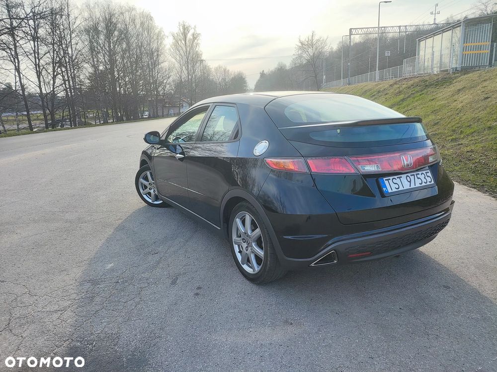 Honda Civic 1.8 Executive - 8