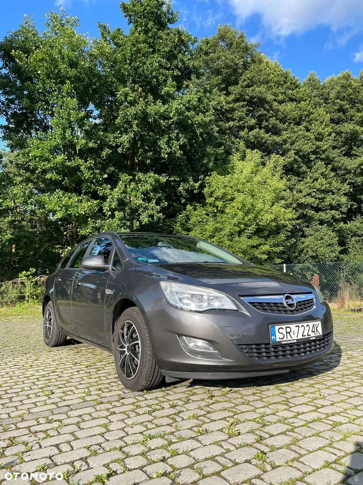 Opel Astra 1.4 T Essentia - 2