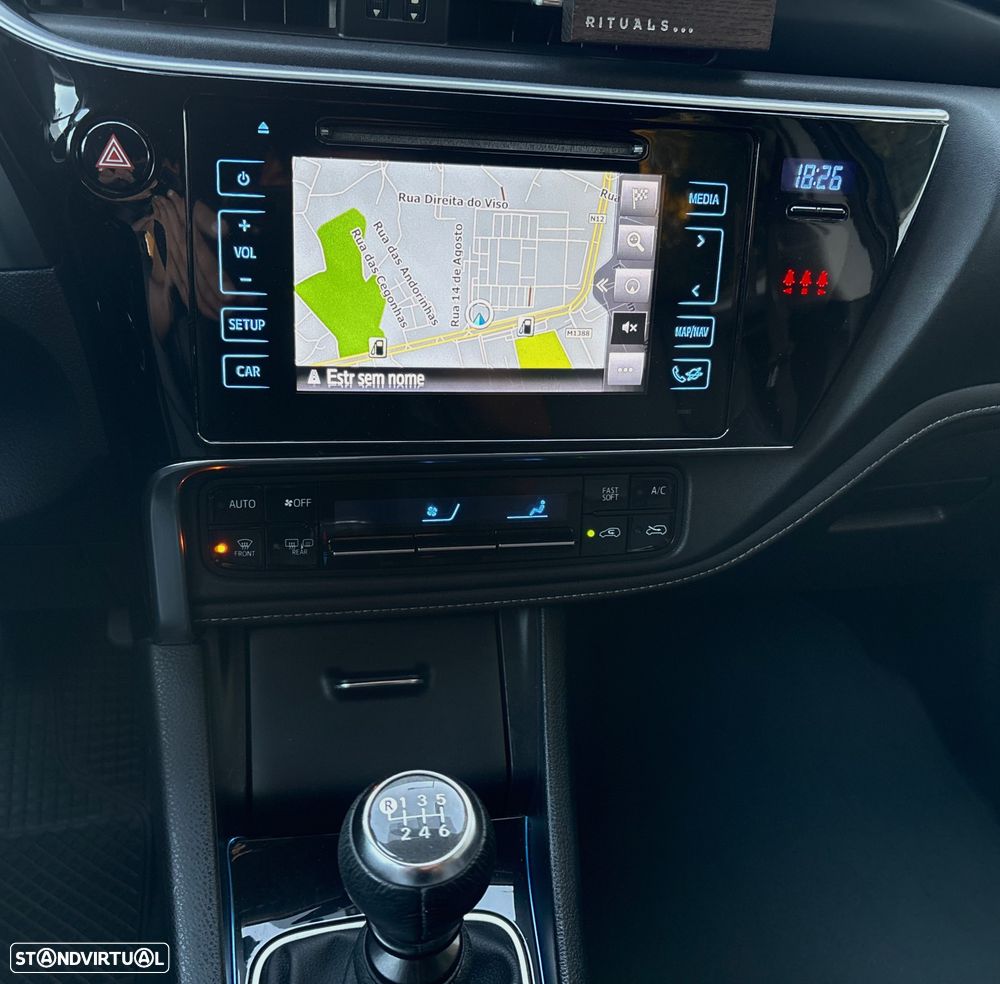 Toyota Auris Touring Sports 1.4 D-4D C.+P.Sport +TSS+Navi - 11