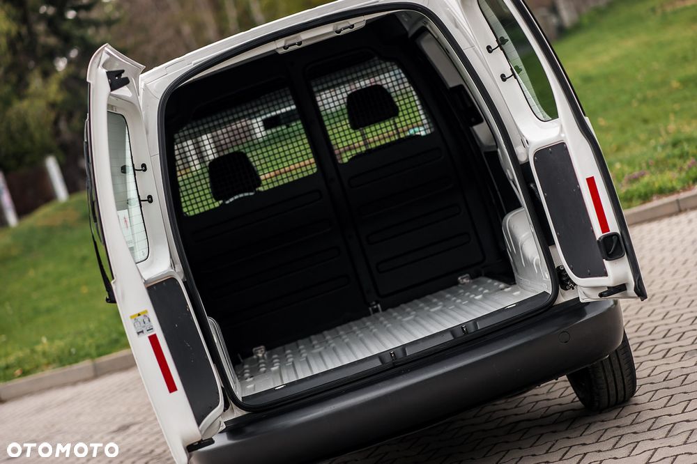 Volkswagen Caddy - 21