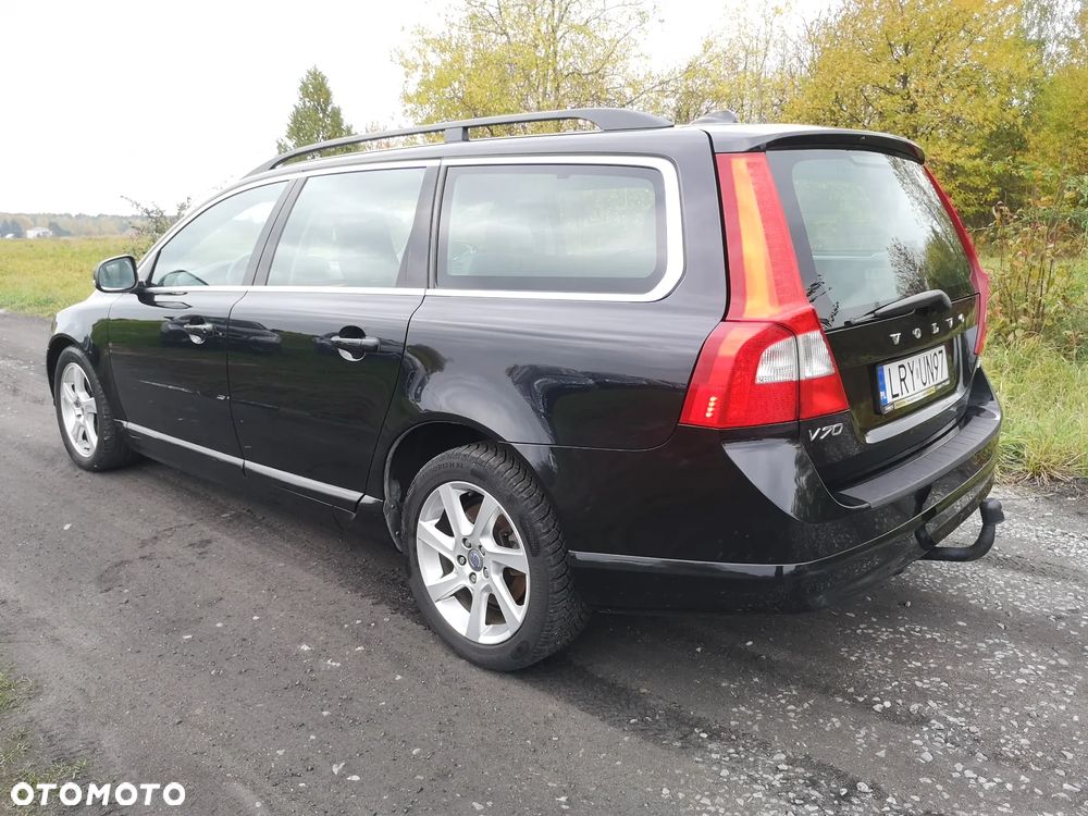 Volvo V70 T4 Momentum - 19