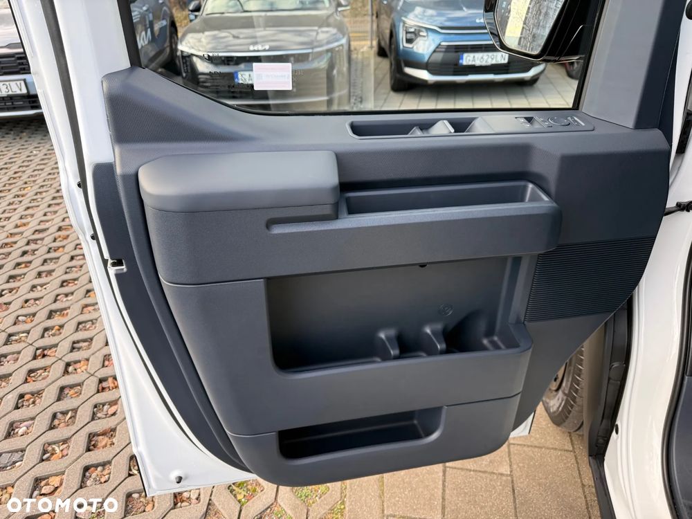 Kia PV5 CARGO - 16