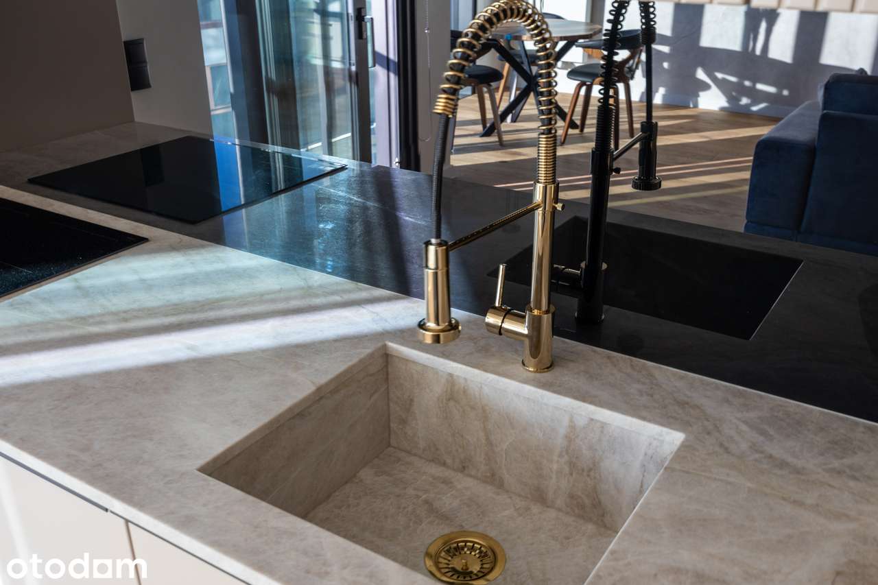 Ekskluzywny 3-pok. apartament w wieżowcu| Miejsce w garażu | Metro |