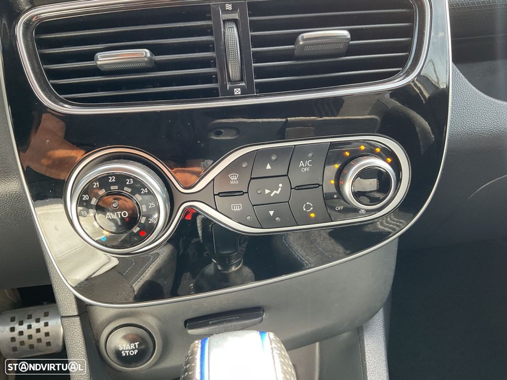 Renault Clio Sport Tourer 1.5 dCi GT Line EDC - 34