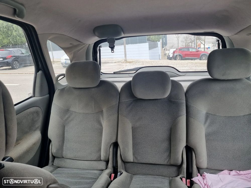 Renault Scénic - 13