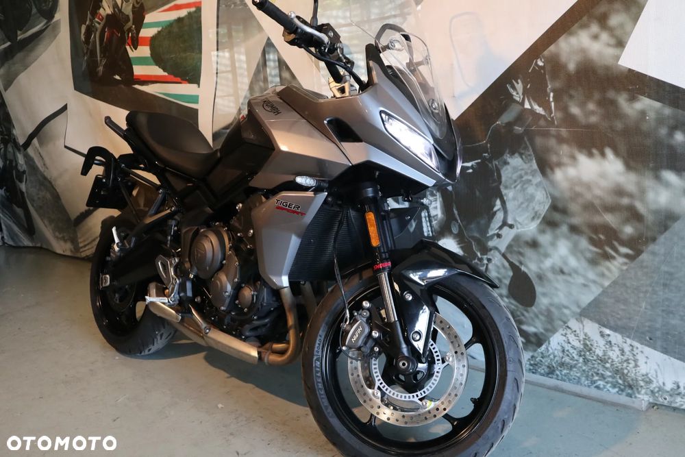 Triumph Tiger - 13