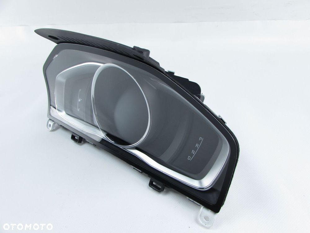 VOLVO V60 CROSS COUNTRY LIFT 10-18 2.0D LICZNIK TFT ZEGAR PREDKOSCIOMIERZ 31453091 - 2