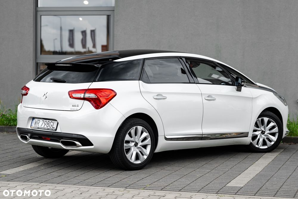 Citroën DS5 2.0 BlueHDi SoChic - 11