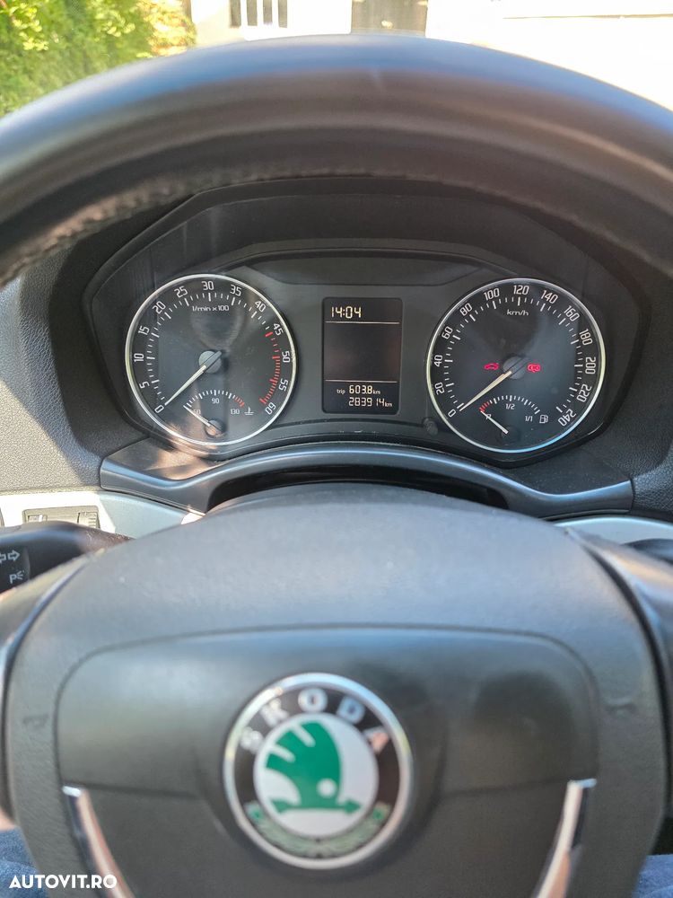 Skoda Octavia - 5