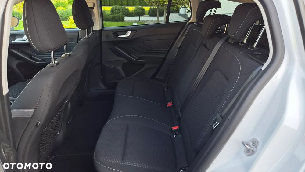 Ford Focus 1.5 EcoBlue Start-Stopp-System TITANIUM DESIGN - 20
