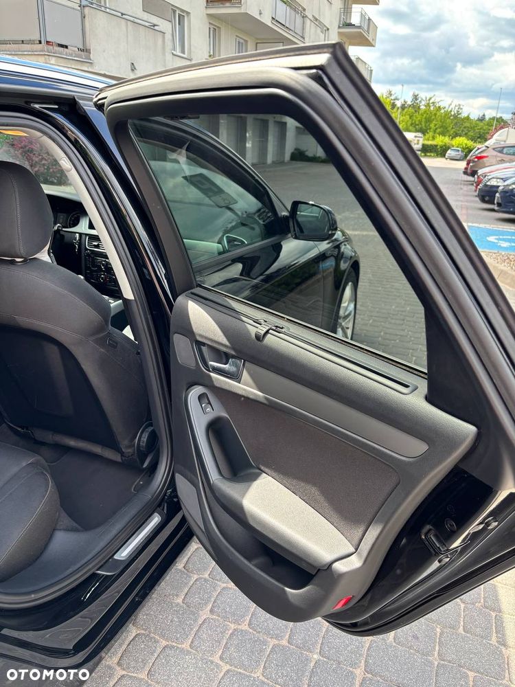 Audi A4 Avant 2.0 TDI - 27