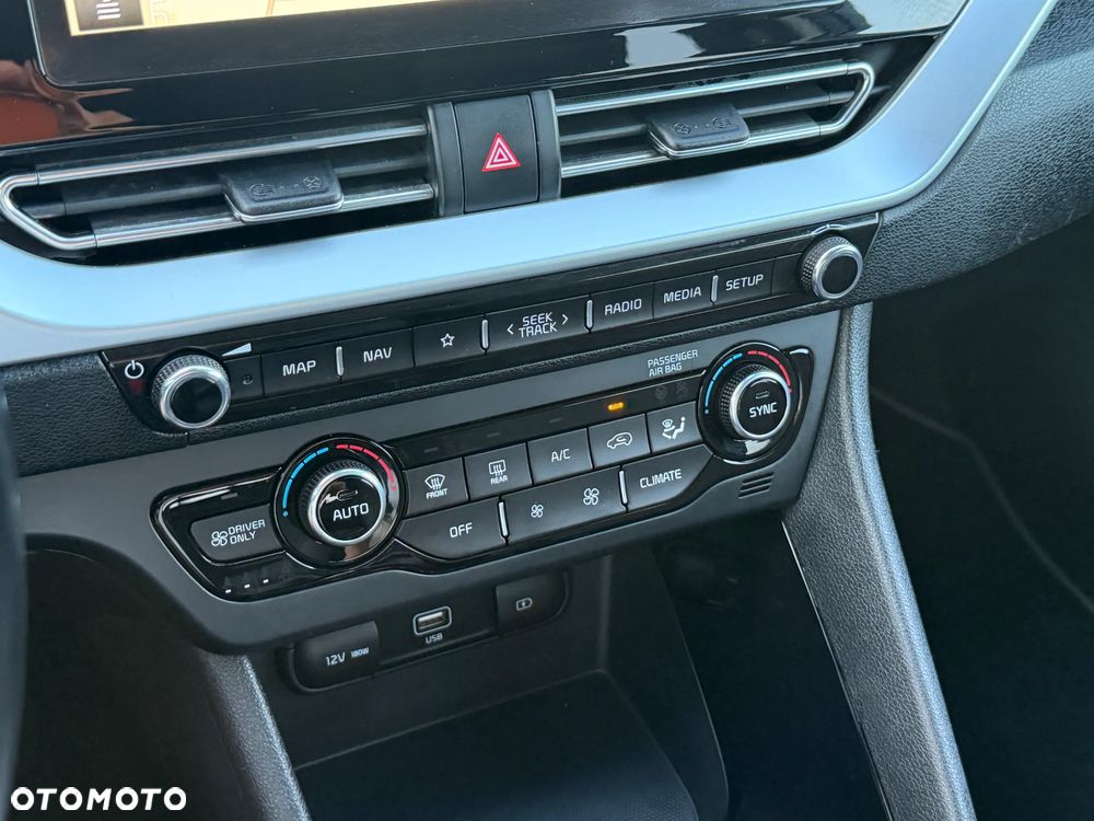 Kia Niro 1.6 GDI PHEV 2WD Vision - 16
